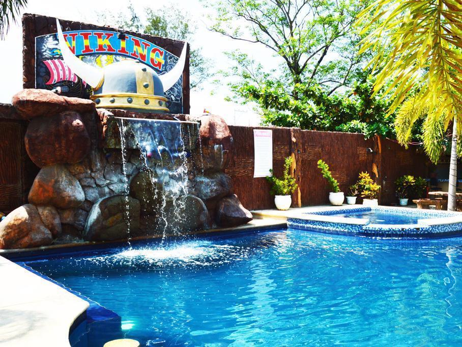 Viking Resort Olongapo Exterior photo